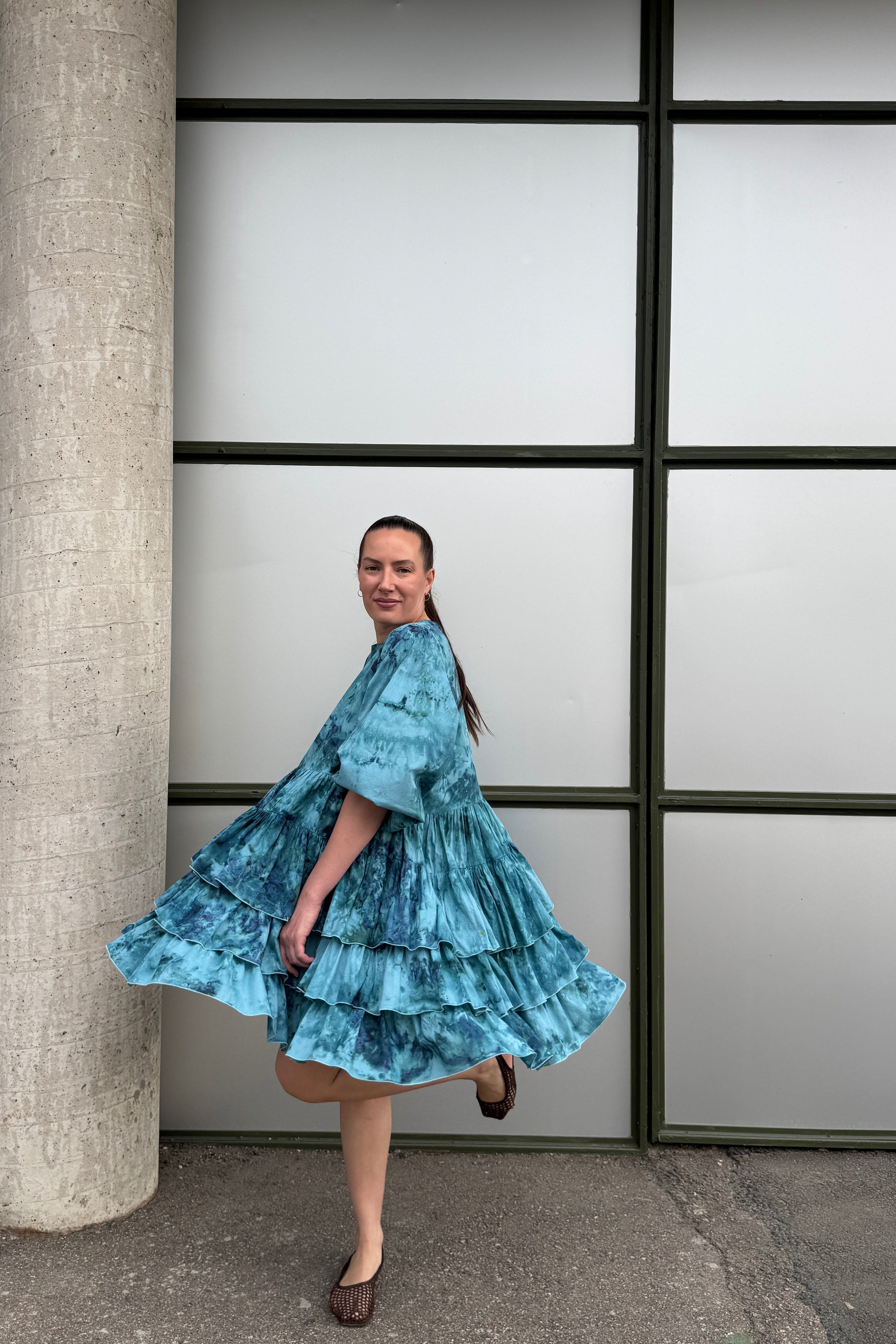Mirella kerrosmekko ENNAKKOTILAUS