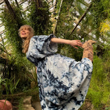 Aurora mekko nauhoilla