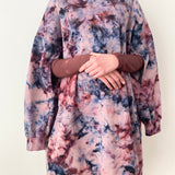 Amalia collegemekko Hanimaa collegepaita mekko kotimaiset mekot vaatteet käsinvärjätty vastuullinen muotibrändi