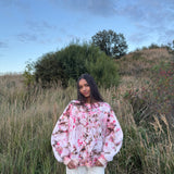 Model sweatshirt