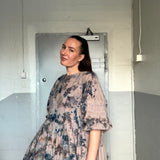 Aurora polka dots juhlamekko