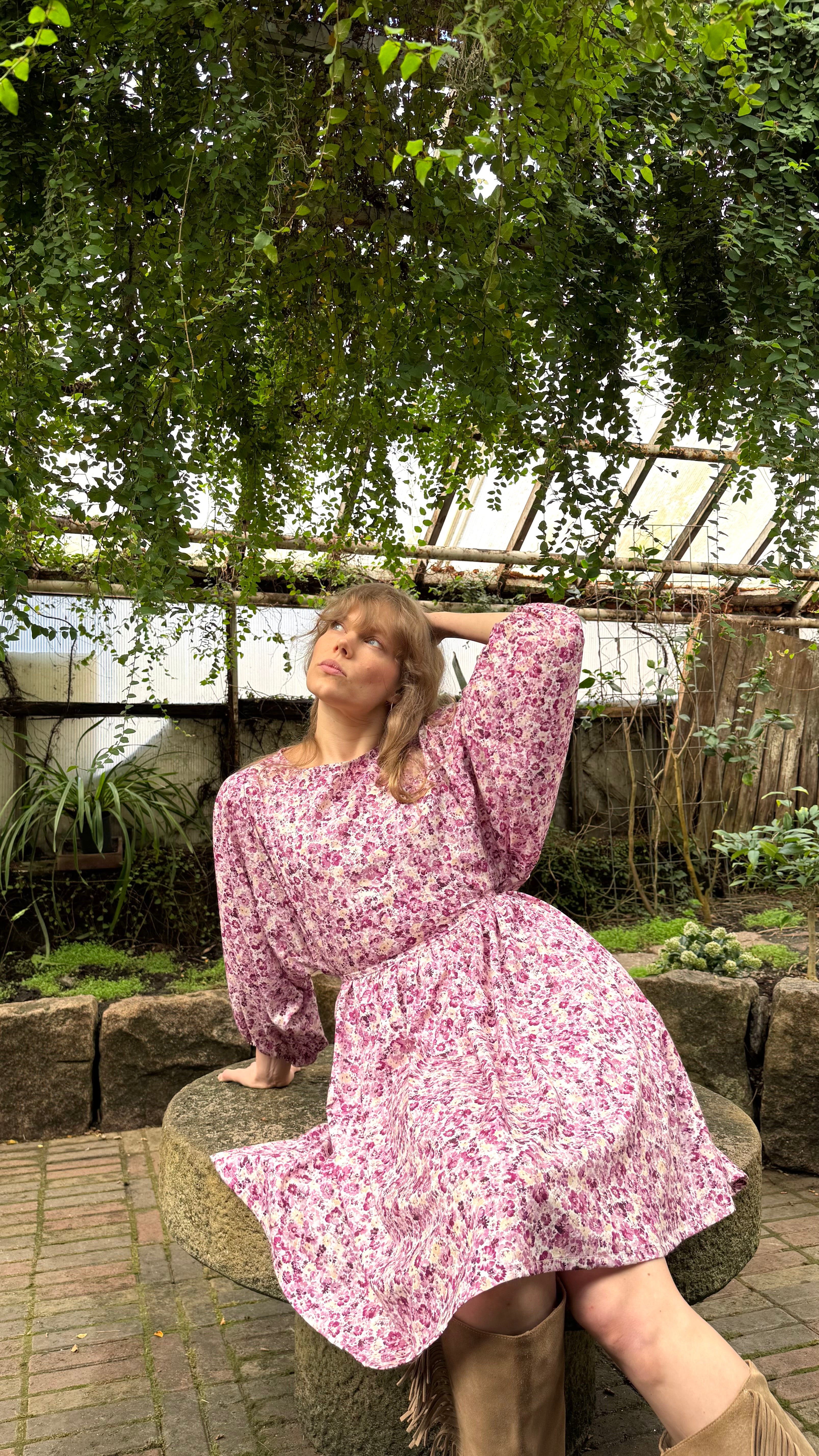 Hanimaa kesämekko kukkamekko